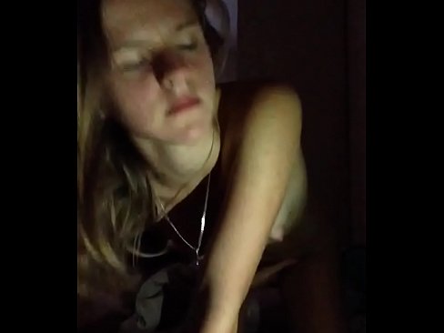 ❤️ Ein Mädchen masturbiert und wichst ️❌ Super porn bei porn de.hellporno-com.ru